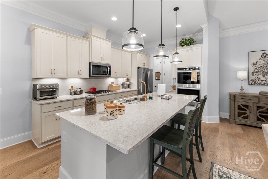 10 Golf Drive Pooler, GA 31322 - Photo 18 of 59 Kitchen and Island