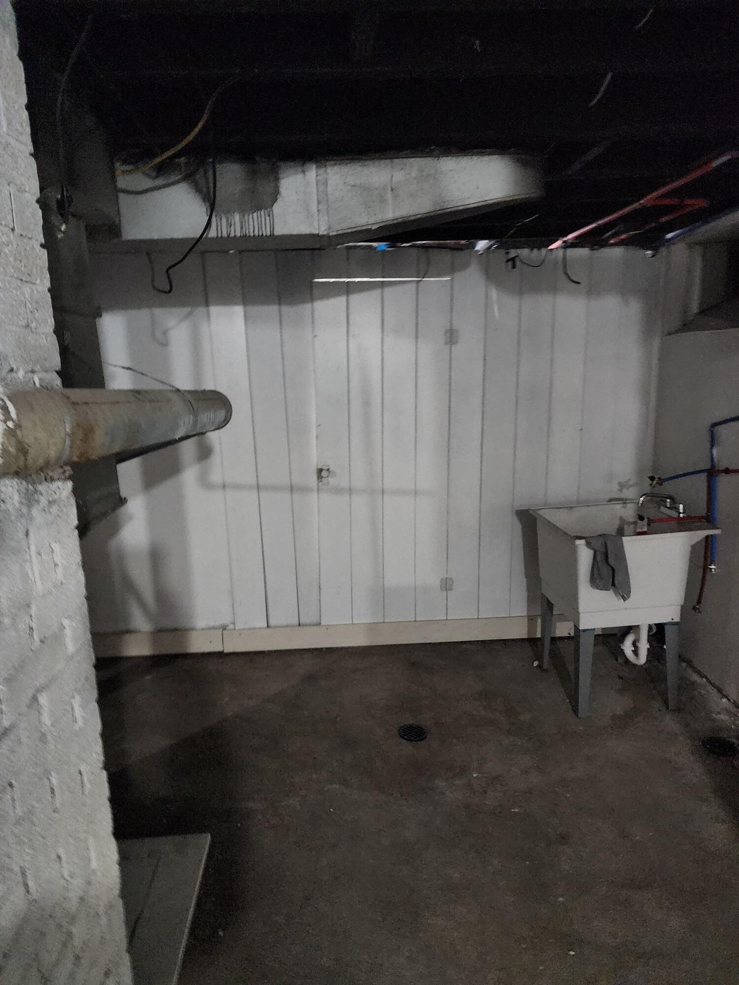 6375 Rutland Street Detroit, MI 48228 - Photo 6 of 7 7c154ee3-096c-4e29-95b6-8eca2d3459f3