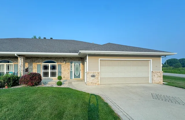 $349,900 | N194 Eastowne Lane, Appleton, WI 54915