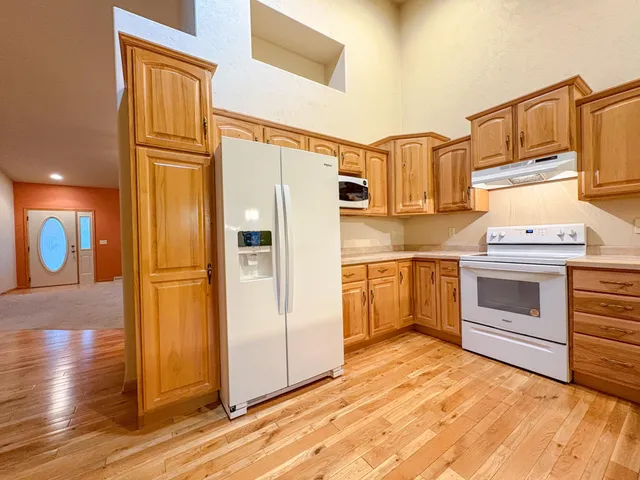 $349,900 | N194 Eastowne Lane, Appleton, WI 54915