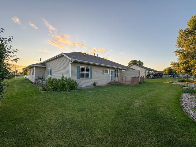 $349,900 | N194 Eastowne Lane, Appleton, WI 54915