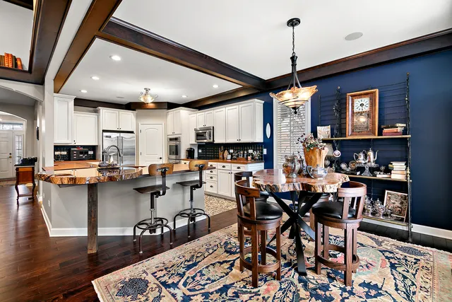 $800,000 | 16665 Merc Lane, Lockport, IL 60441