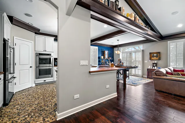 $800,000 | 16665 Merc Lane, Lockport, IL 60441