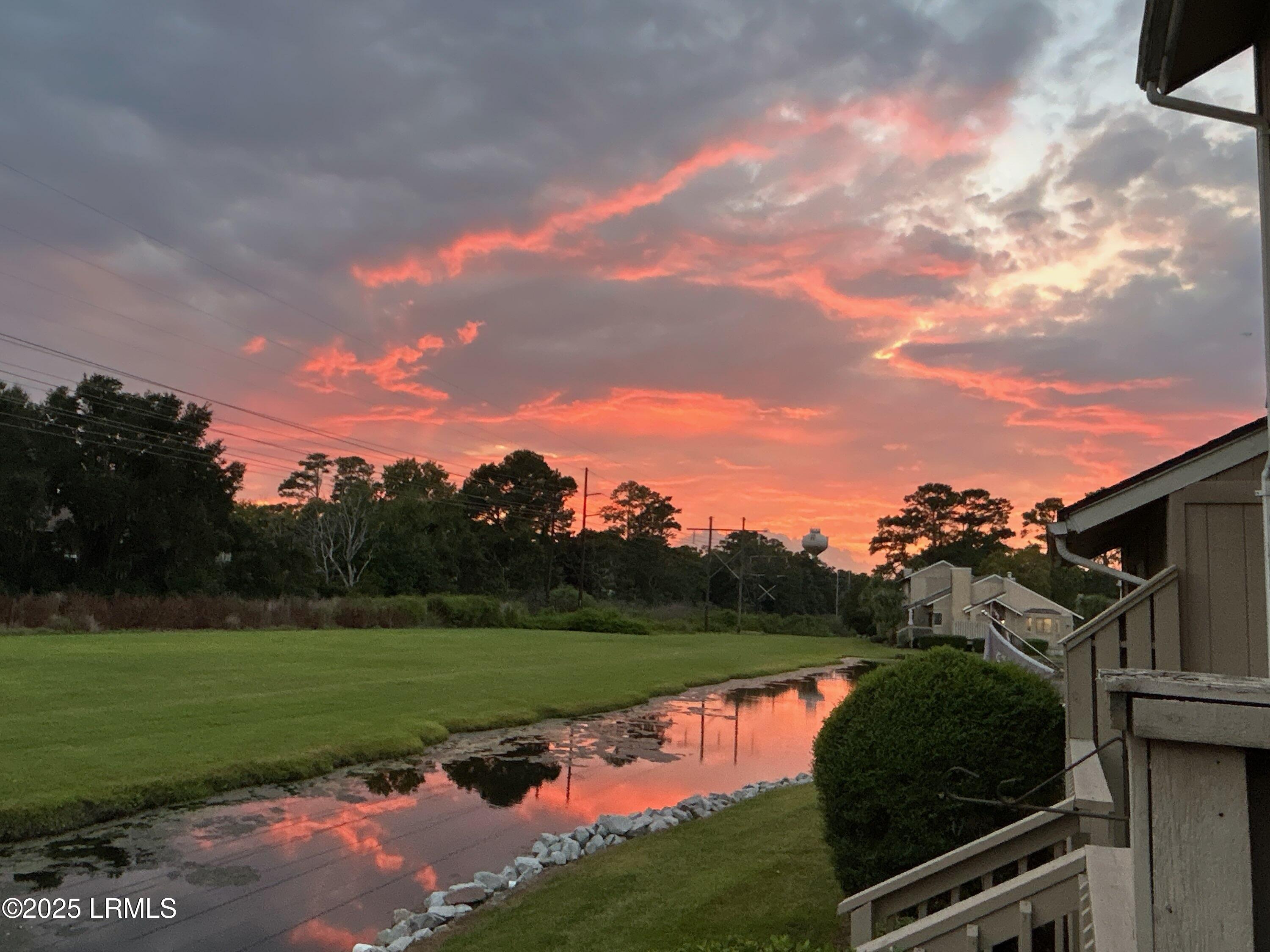 5 Gumtree Road, Unit F6 Hilton Head Island, SC 29926 - Photo 2 of 47 IMG_0316
