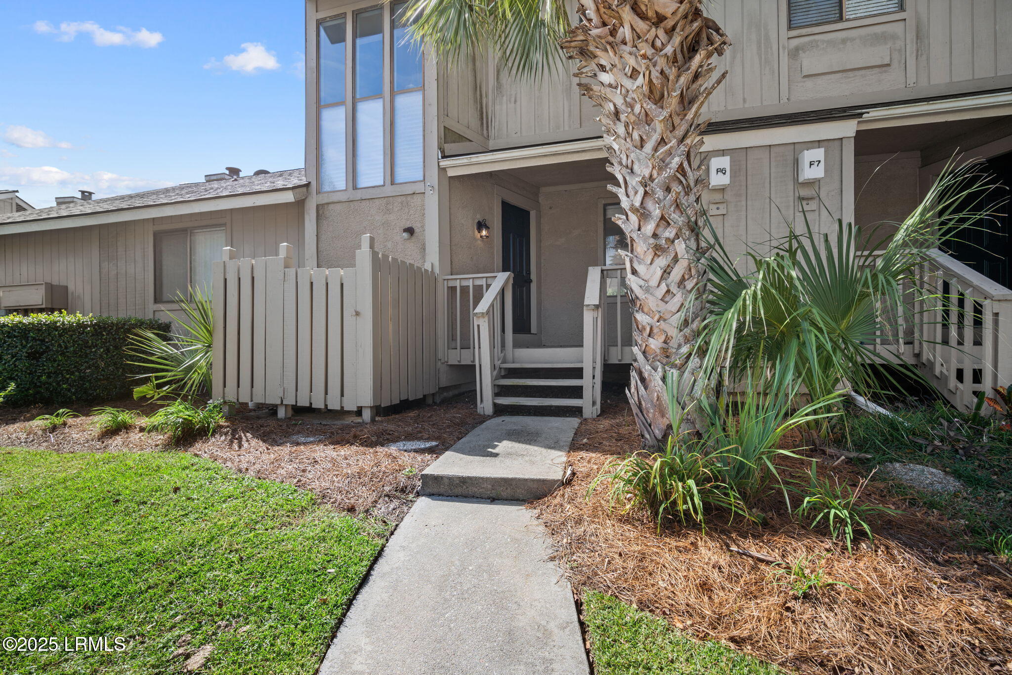 5 Gumtree Road, Unit F6 Hilton Head Island, SC 29926 - Photo 3 of 47 1-web-or-mls-DSC03223