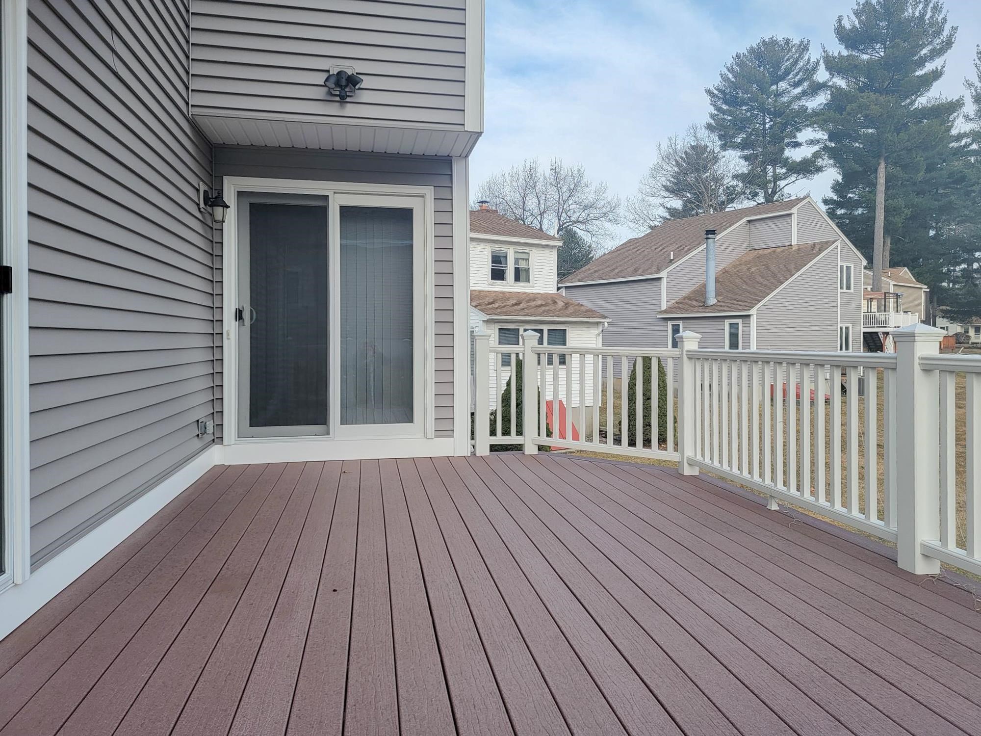31 Country Hill Road Nashua, NH 03063 - Photo 4 of 28 Gallery Image 4