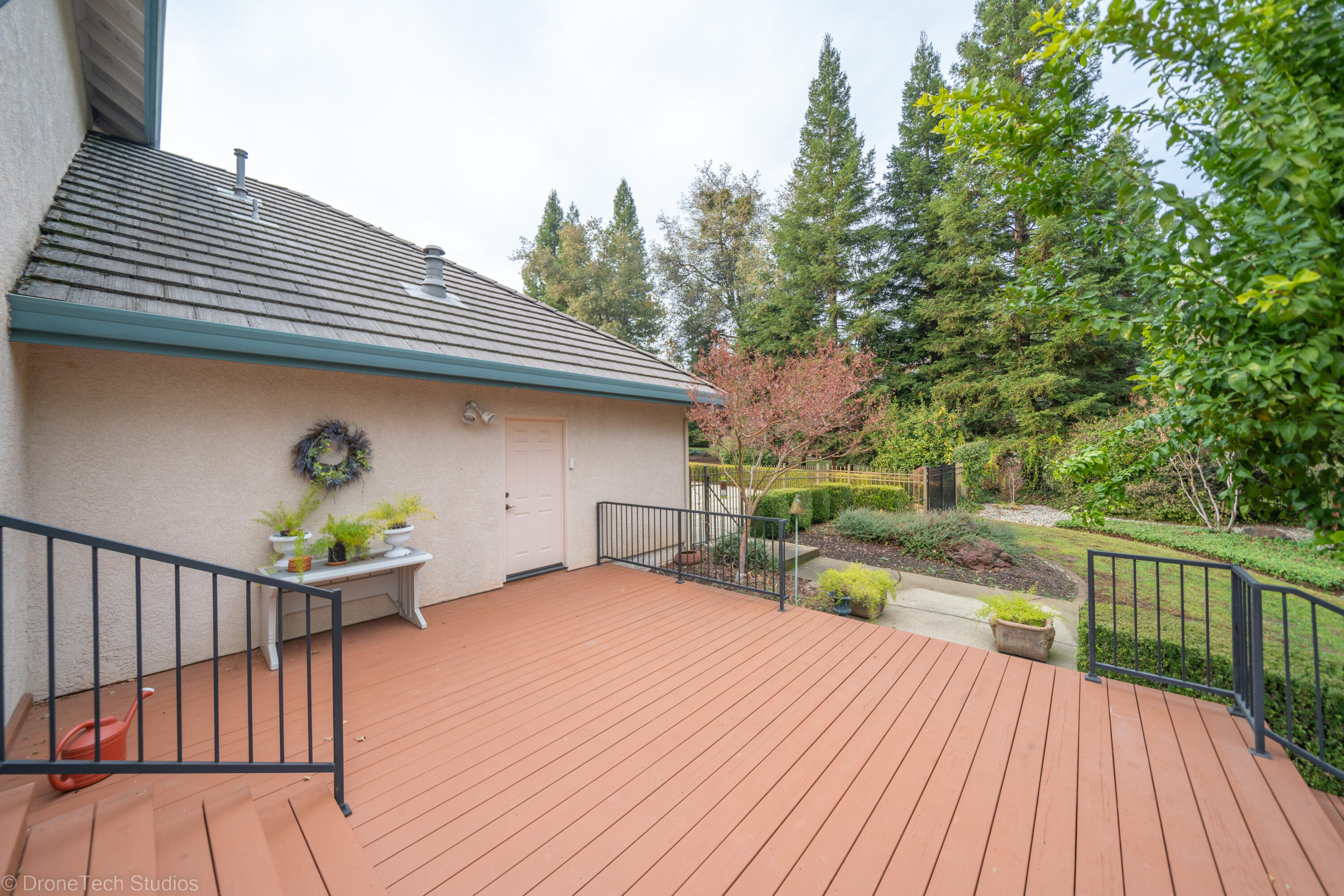 13335 Tierra Heights Road Redding, CA 96003 - Photo 24 of 72 New Gutter Guards