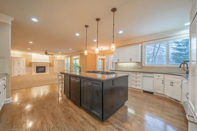 $995,000 | 13335 Tierra Heights Road, Redding, CA 96003