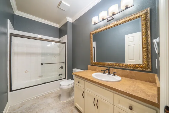 $995,000 | 13335 Tierra Heights Road, Redding, CA 96003