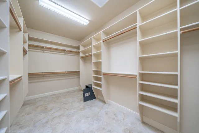 $995,000 | 13335 Tierra Heights Road, Redding, CA 96003