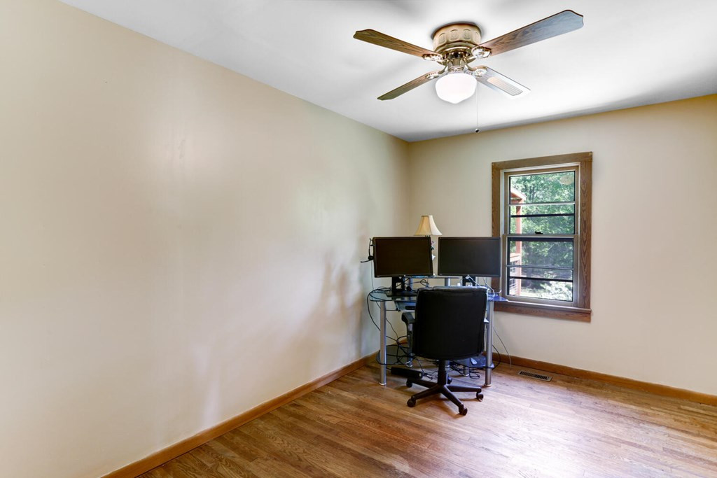 234 Cold Branch Road Hayesville, NC 28904 - Photo 12 of 46 Gallery Image 12