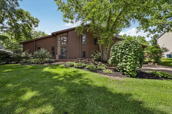 $360,000 | 1817 Bell Tower Circle, Batavia, OH 45103