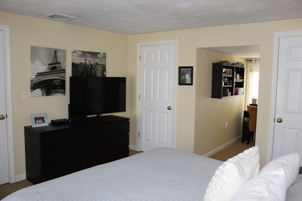 10 Bayfield Road, Unit 3 Quincy, MA 02171 - Photo 13 of 18 Gallery Image 13