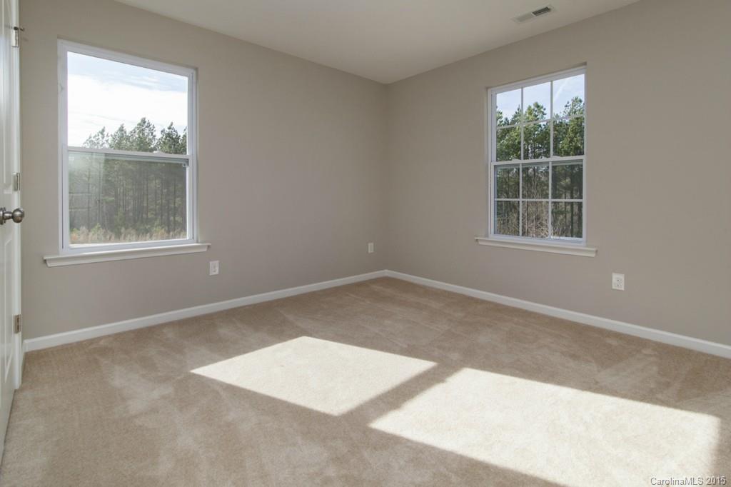 79475 Ridgehaven Road, Unit 43 Lancaster, SC 29720 - Photo 17 of 21 an empty room with a window