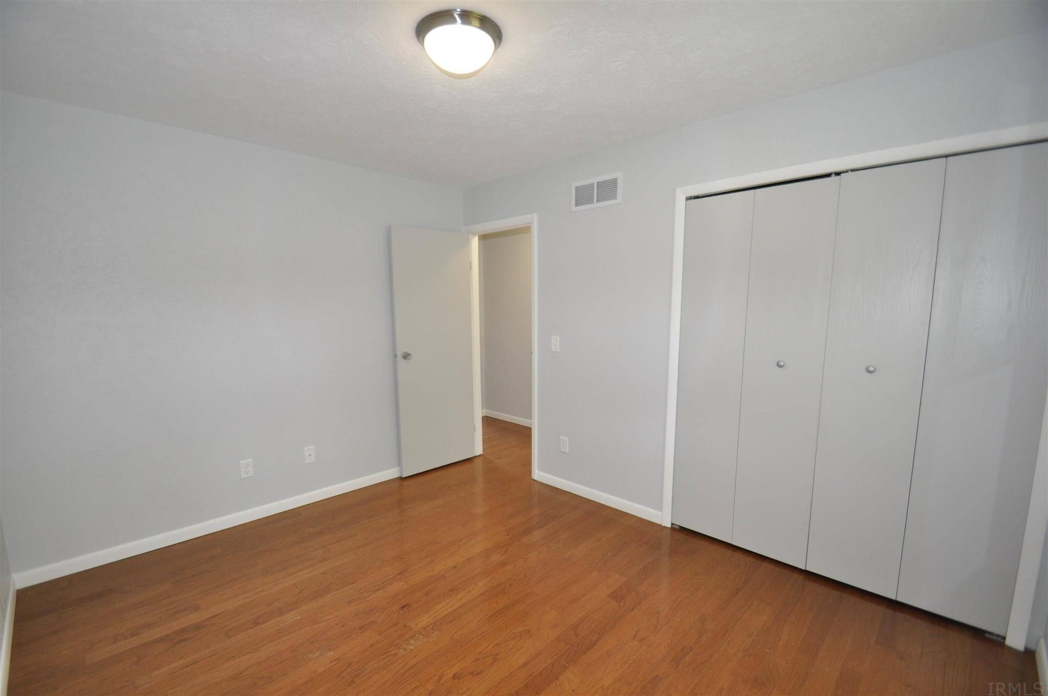 52965 Emmons Road South Bend, IN 46637 - Photo 12 of 27 Gallery Image 12