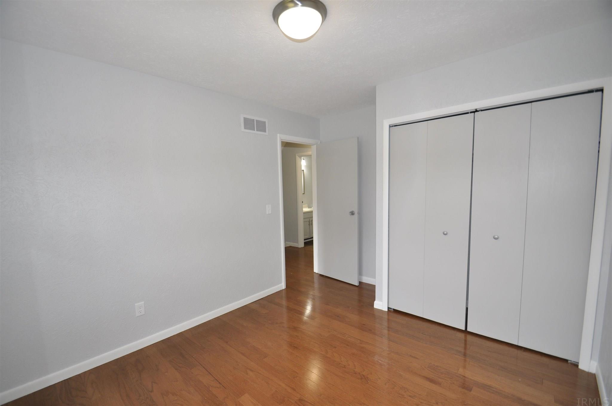 52965 Emmons Road South Bend, IN 46637 - Photo 14 of 27 Gallery Image 14