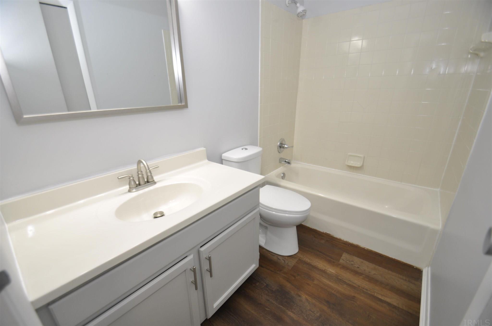 52965 Emmons Road South Bend, IN 46637 - Photo 17 of 27 Gallery Image 17