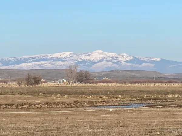 $1,700,000 | 1691 North Crane Creek Road, Midvale, ID 83645