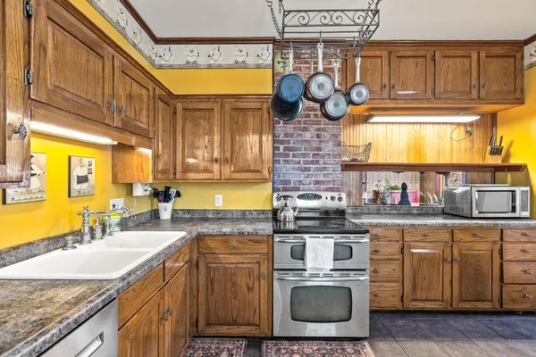 $468,000 | 930 3rd Avenue, Eau Claire, WI 54703