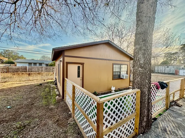 $1,000 | 3722 Electra Drive, San Antonio, TX 78218