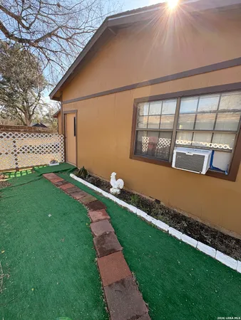 $900 | 3722 Electra Drive, San Antonio, TX 78218