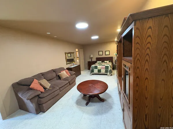 $900 | 3722 Electra Drive, San Antonio, TX 78218