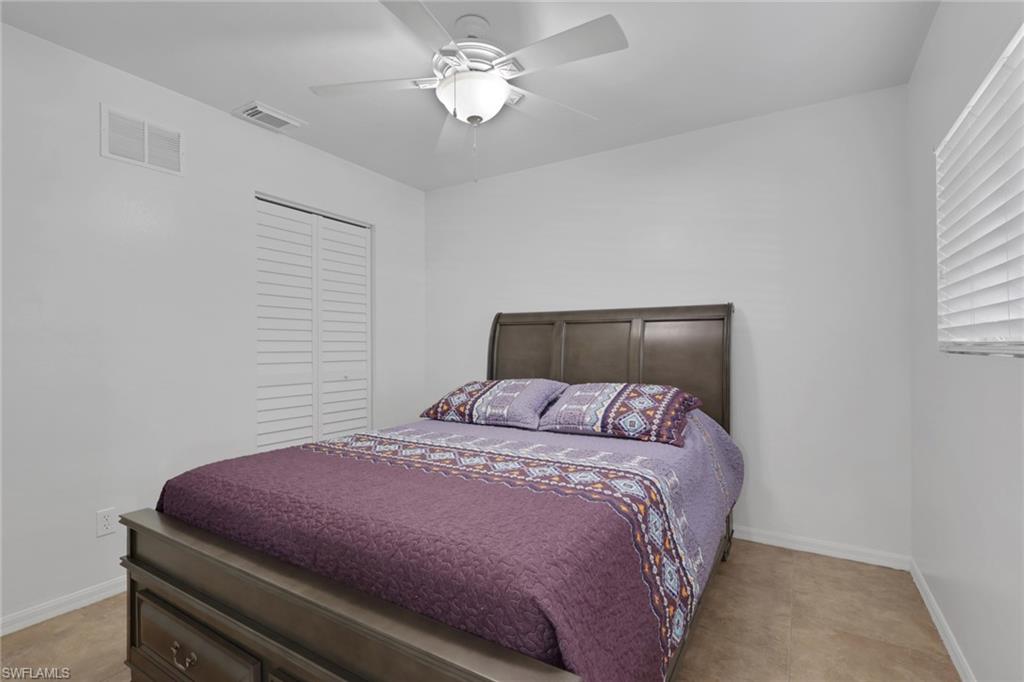 4075 24th Avenue Northeast Naples, FL 34120 - Photo 12 of 21 Guest bedroom