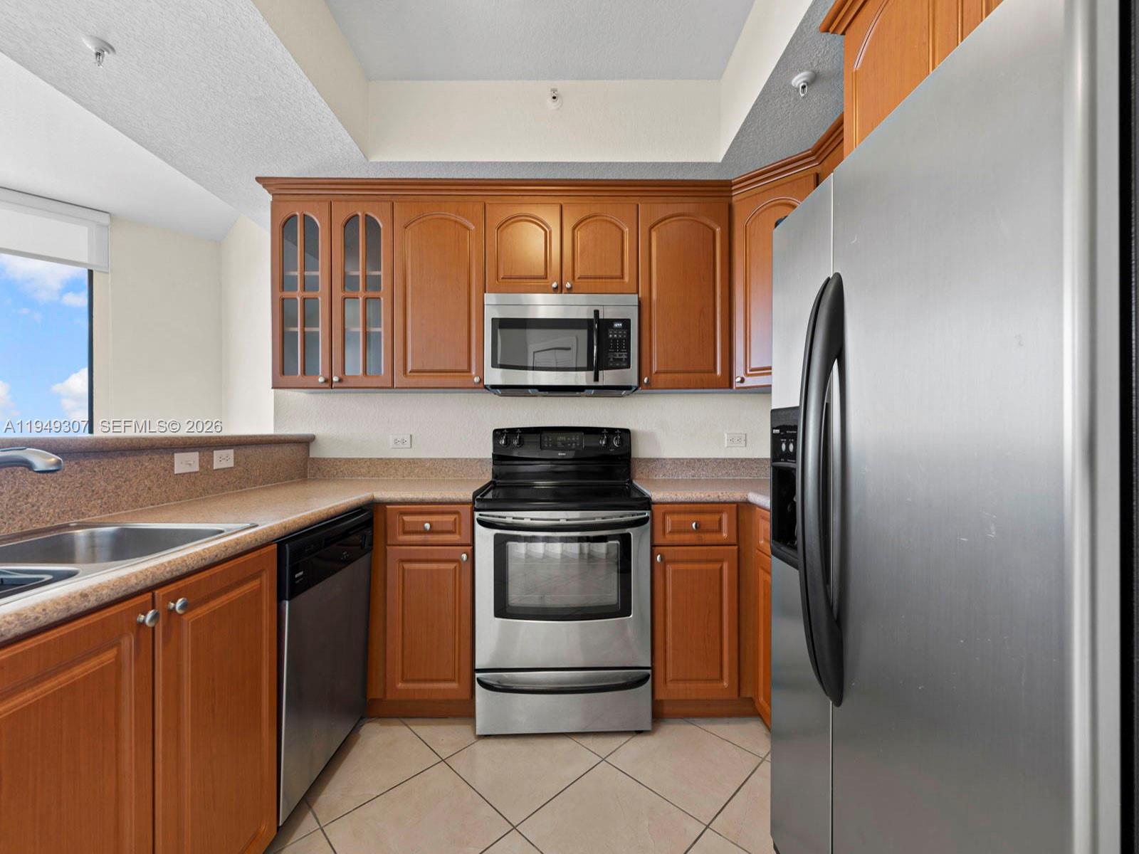 2301 Southwest 27th Avenue, Unit 1403 Miami, FL 33145 - Photo 8 of 53