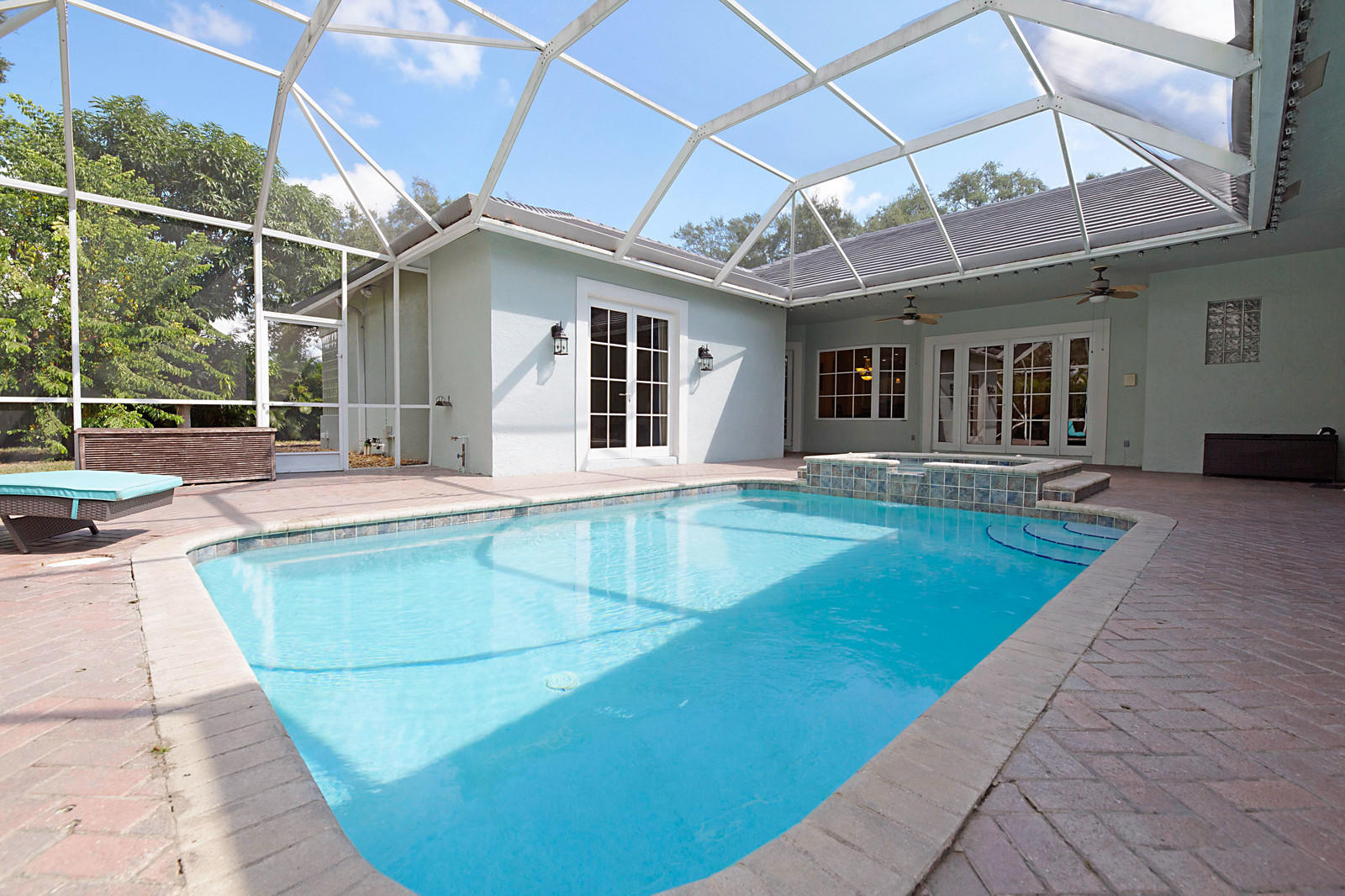 859 Southwest 18th Street Boca Raton, FL 33486 - Photo 2 of 22 03_859_SW_18th_St__3_of_23_mls