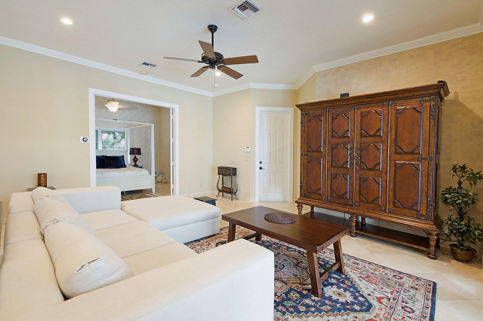 859 Southwest 18th Street Boca Raton, FL 33486 - Photo 4 of 22 05_859_SW_18th_St__5_of_23_mls