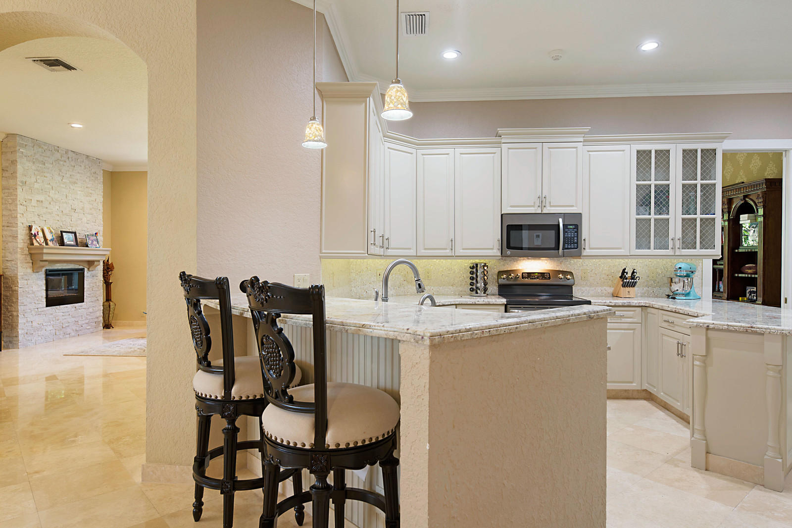 859 Southwest 18th Street Boca Raton, FL 33486 - Photo 7 of 22 08_859_SW_18th_St__8_of_23_mls