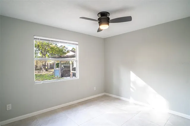 $2,150 | 124 Shelley Drive, Winter Haven, FL 33884