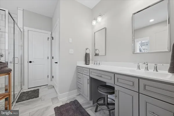 $724,900 | 504 Sleigh Drive, Cross Junction, VA 22625