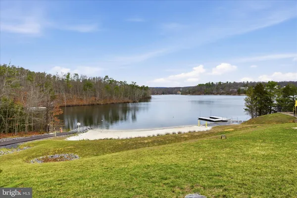 $724,900 | 504 Sleigh Drive, Cross Junction, VA 22625
