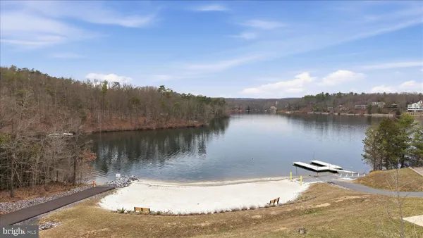 $724,900 | 504 Sleigh Drive, Cross Junction, VA 22625