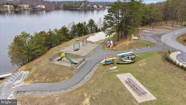 $724,900 | 504 Sleigh Drive, Cross Junction, VA 22625