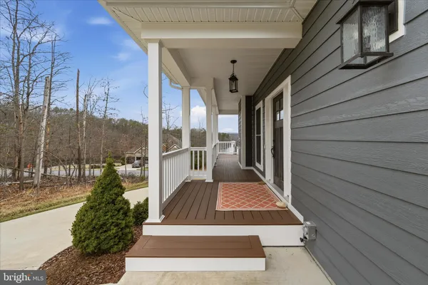 $724,900 | 504 Sleigh Drive, Cross Junction, VA 22625