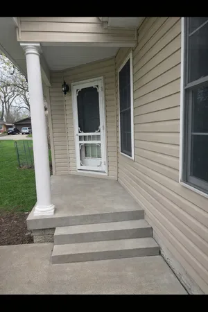 $199,900 | 1133 Justine Drive, Kankakee, IL 60901