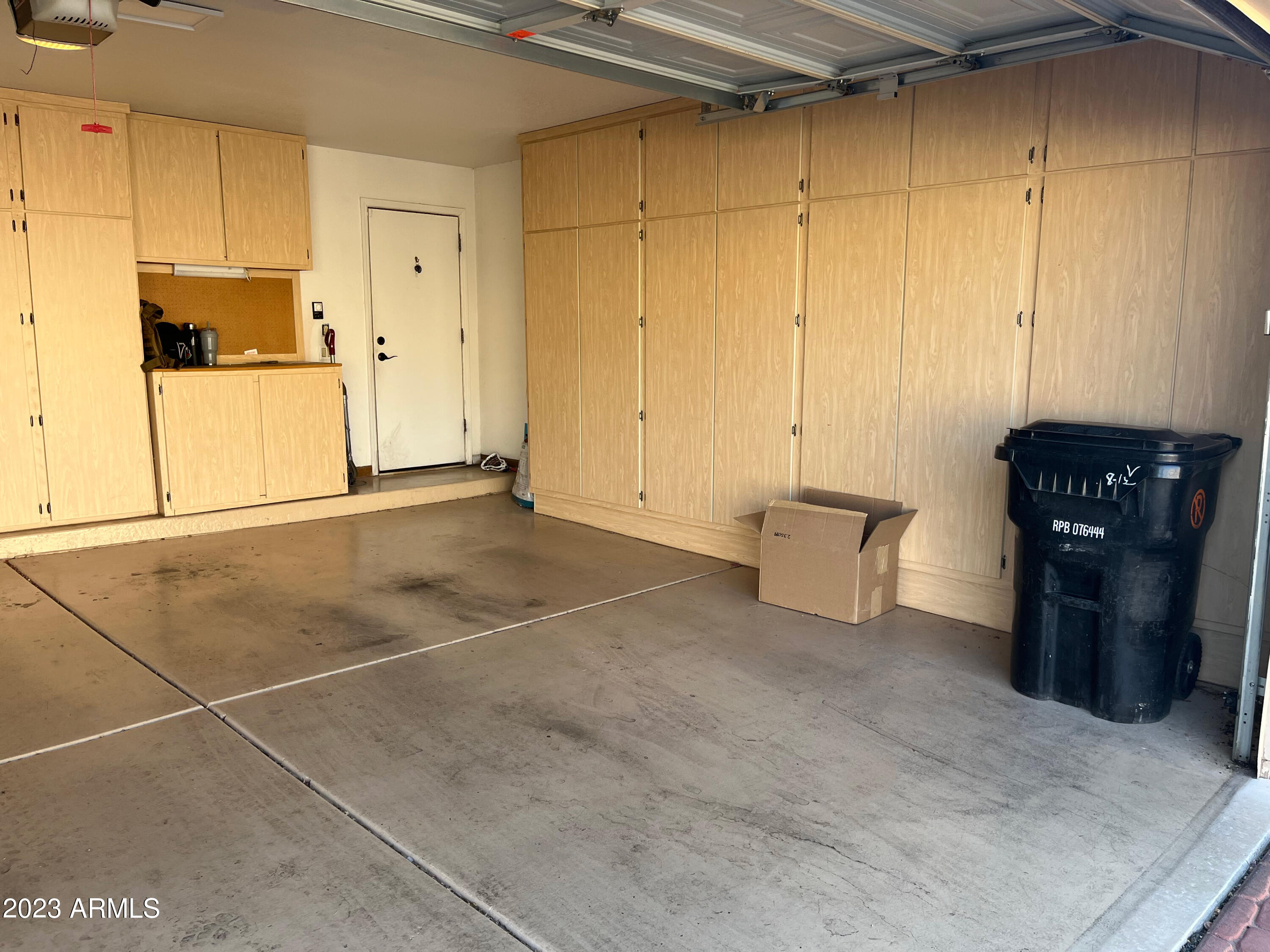 1360 East Brown Road, Unit 30 Mesa, AZ 85203 - Photo 30 of 37 Garage