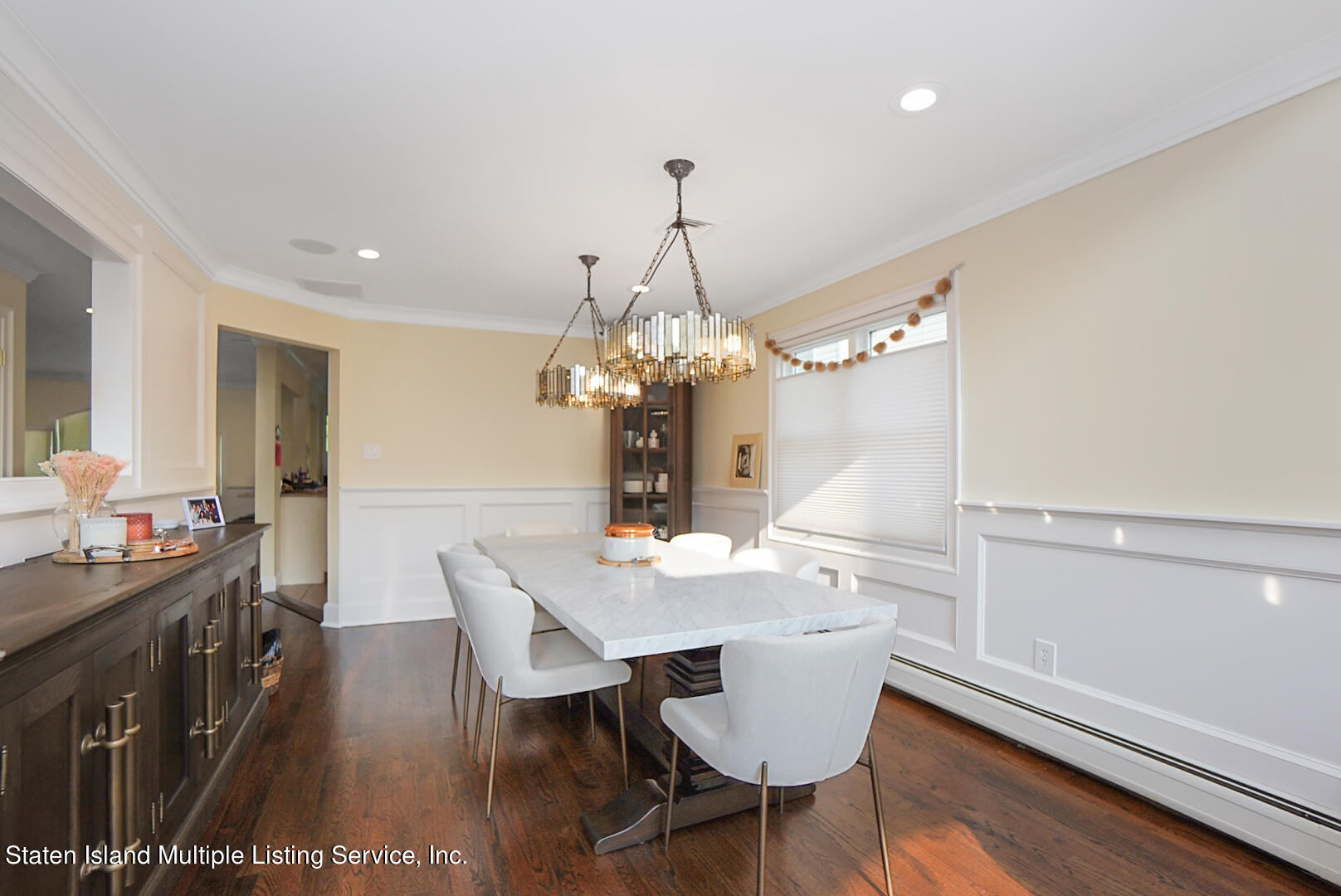 64 Covington Circle Staten Island, NY 10312 - Photo 7 of 40 Photo Nov 16 2022, 7 55 35 AM