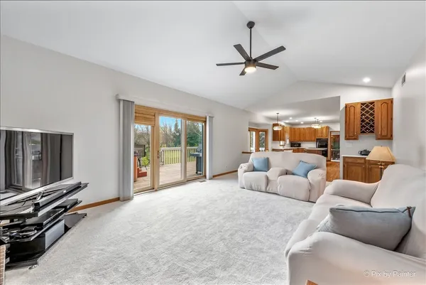 $639,900 | 1405 Elk Trail, Cary, IL 60013