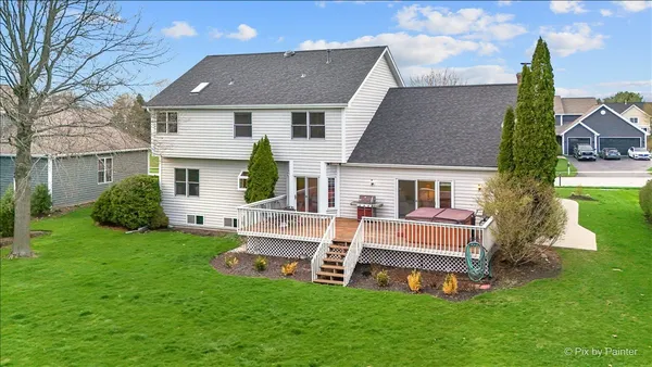 $639,900 | 1405 Elk Trail, Cary, IL 60013