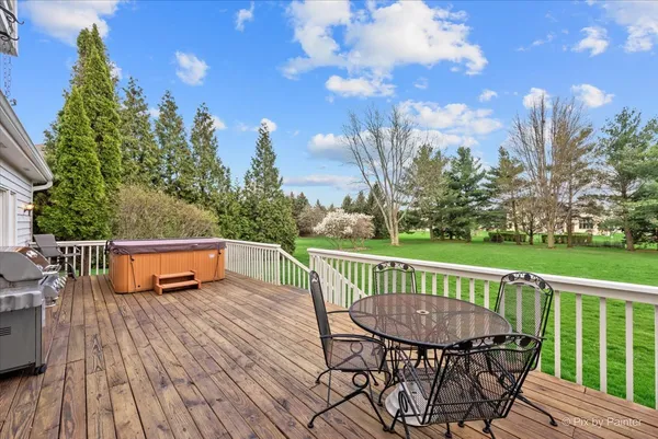 $639,900 | 1405 Elk Trail, Cary, IL 60013