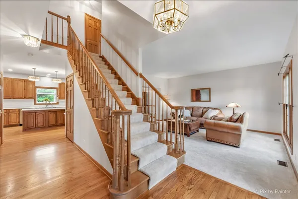 $639,900 | 1405 Elk Trail, Cary, IL 60013