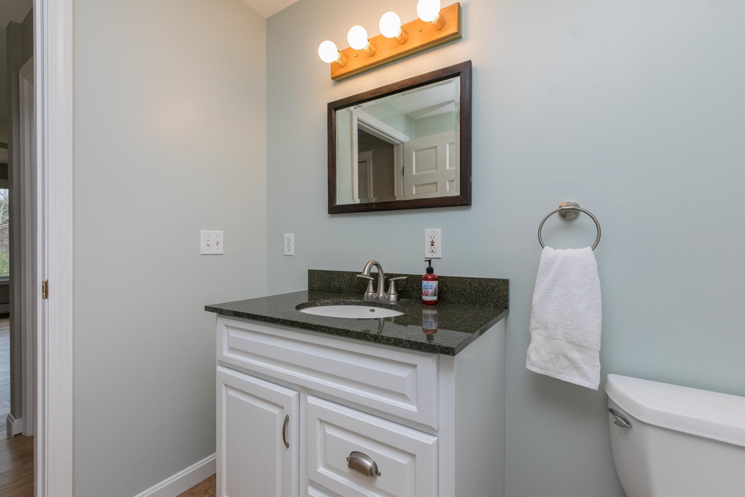 7 Horizon Way Windham, ME 04062 - Photo 18 of 34 7 Horizon Way Windham ME 04062-large-019