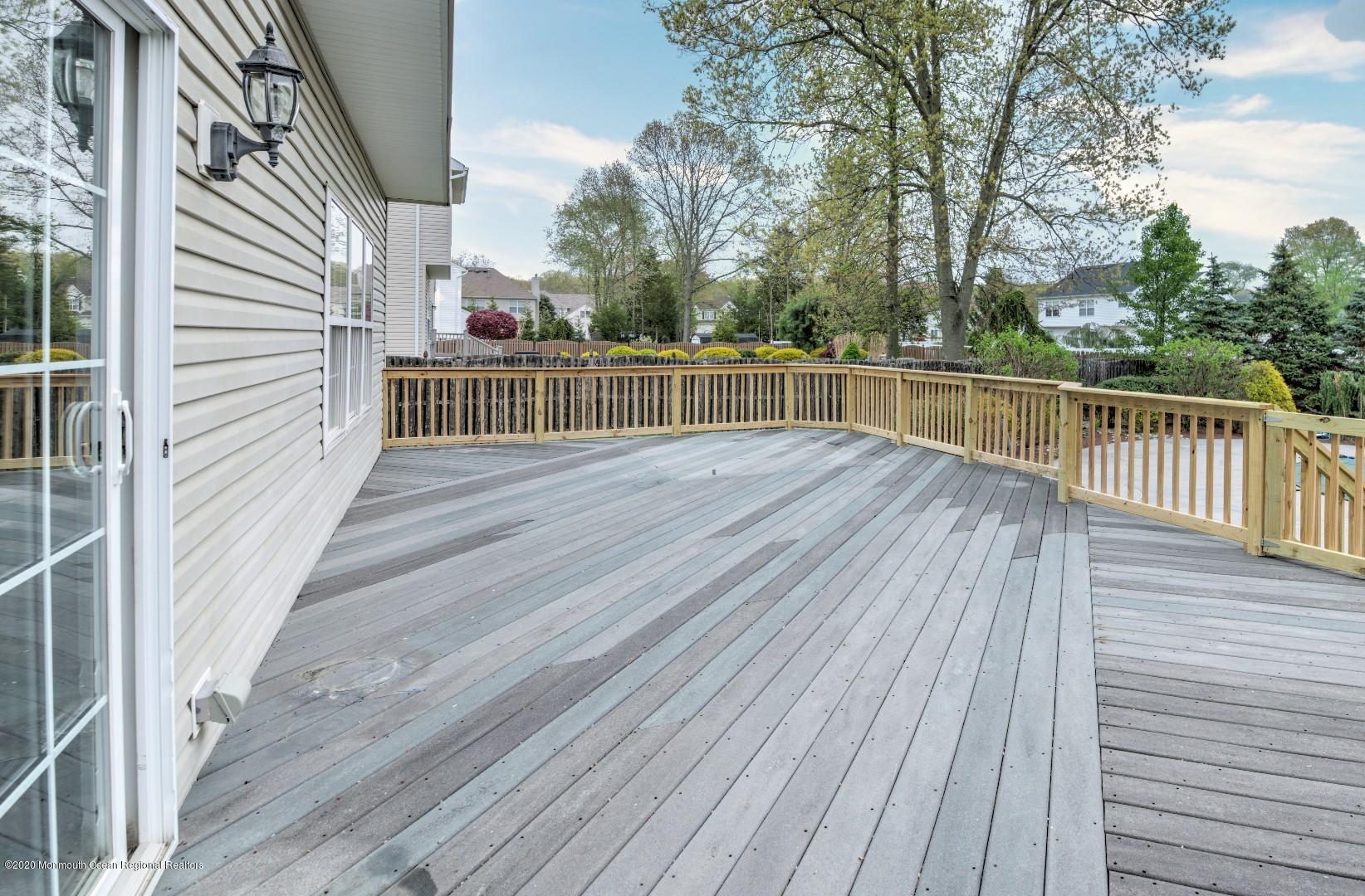 332 Meadowood Road Jackson, NJ 08527 - Photo 23 of 25 willner_15486_P23_100296