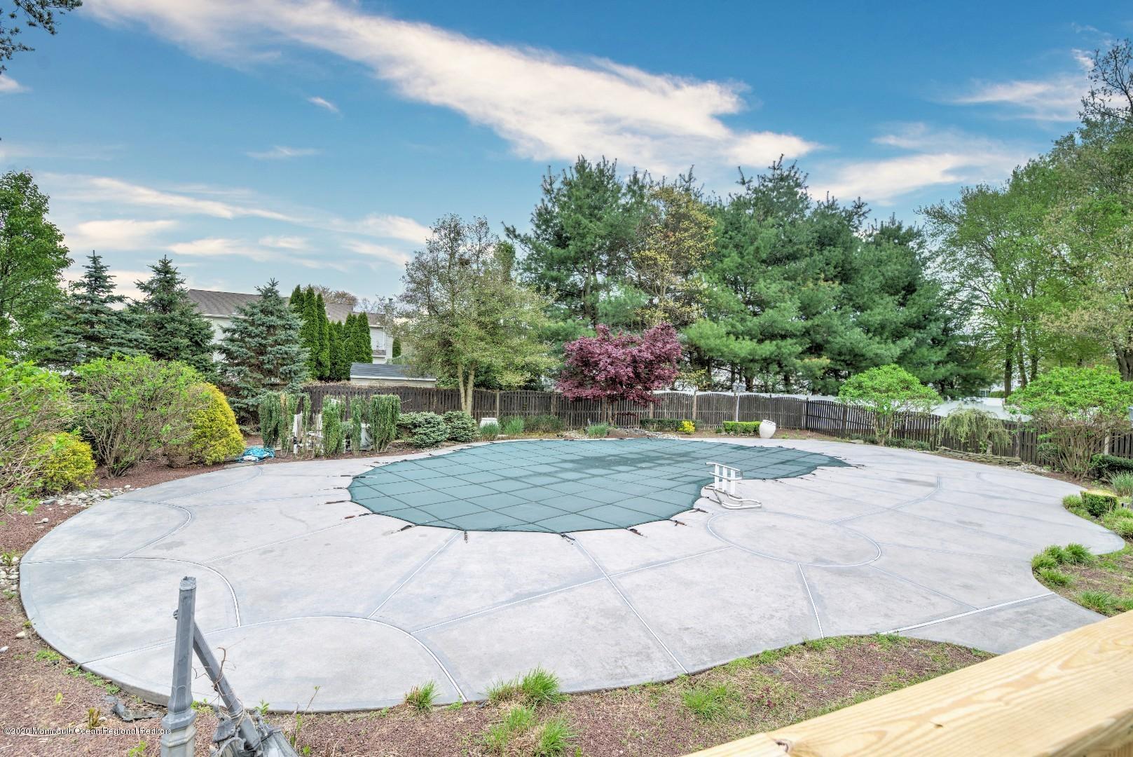 332 Meadowood Road Jackson, NJ 08527 - Photo 24 of 25 willner_15486_P24_100295