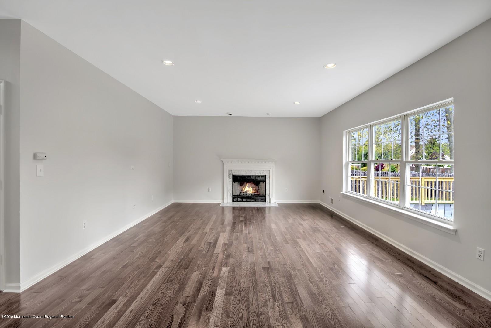 332 Meadowood Road Jackson, NJ 08527 - Photo 9 of 25 willner_15486_P09_100311