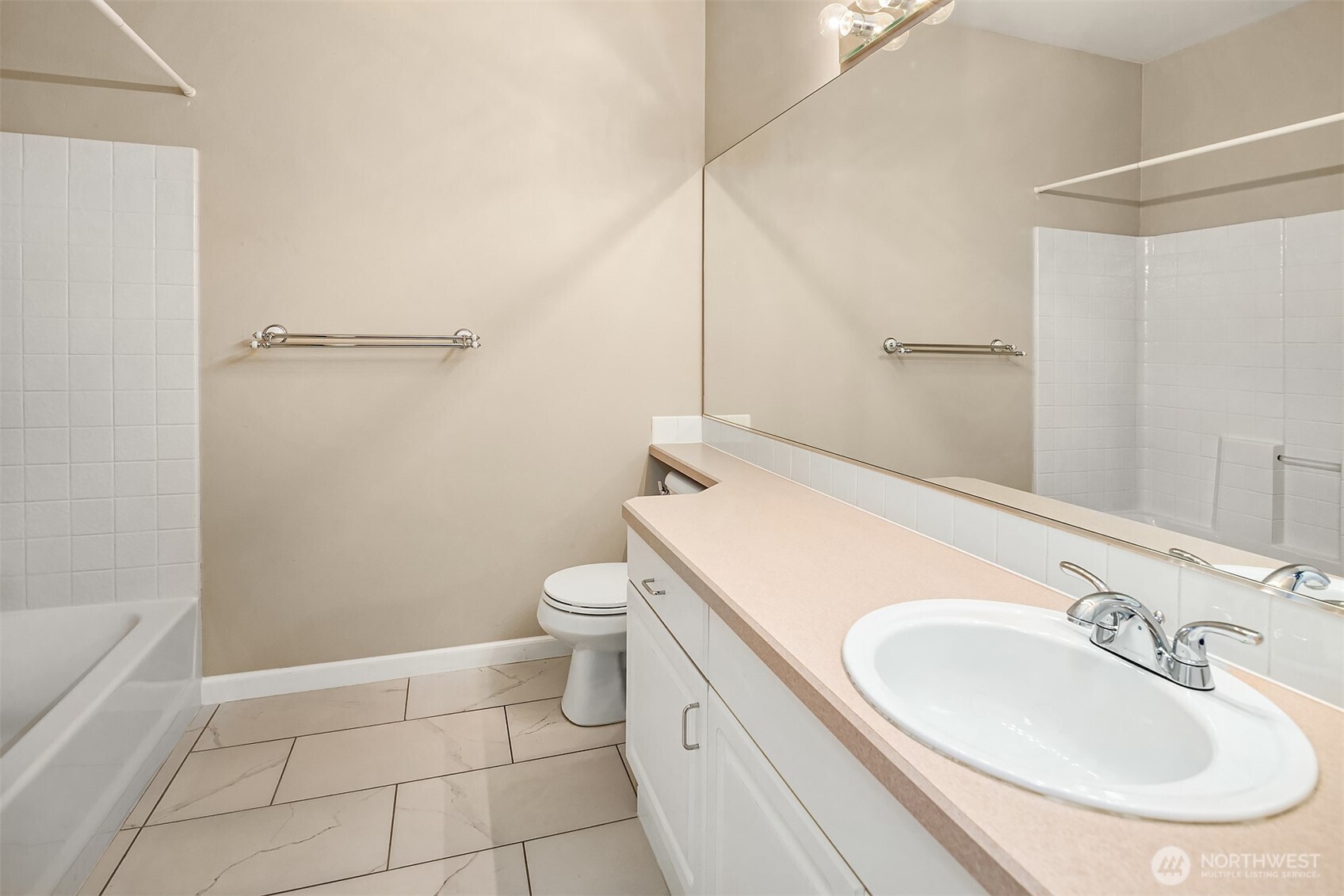 23908 Bothell Everett Highway, Unit A304 Bothell, WA 98021 - Photo 25 of 29