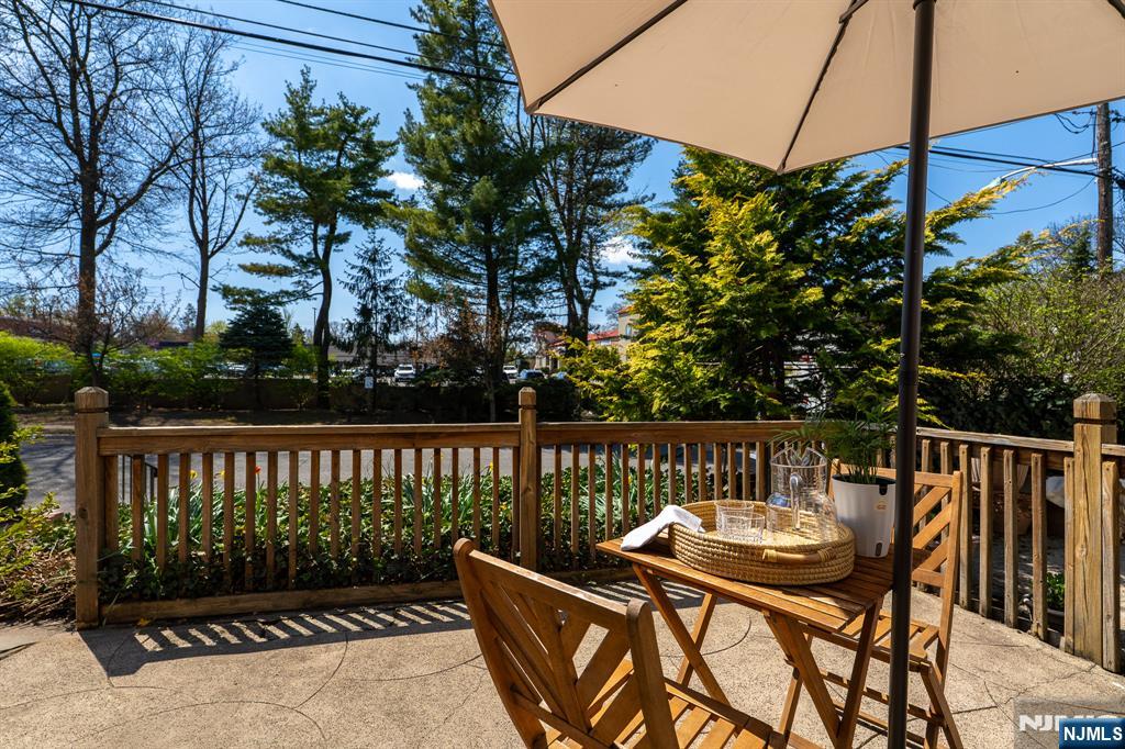 589 Beverly Road Teaneck, NJ 07666 - Photo 20 of 22